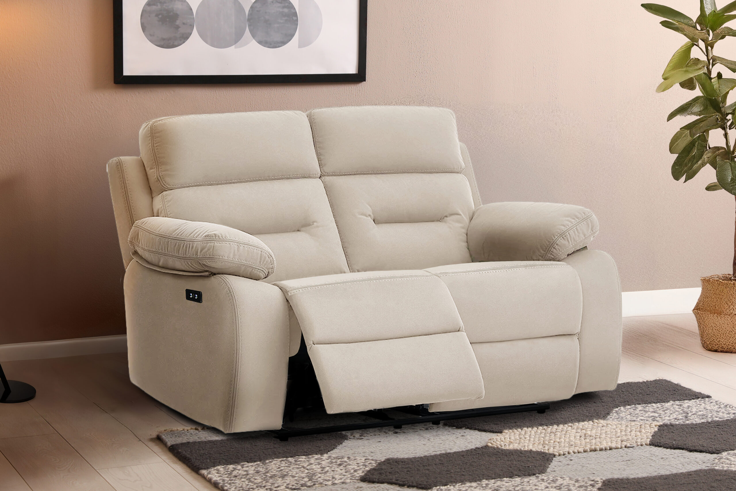 Love seat lifestyle 3