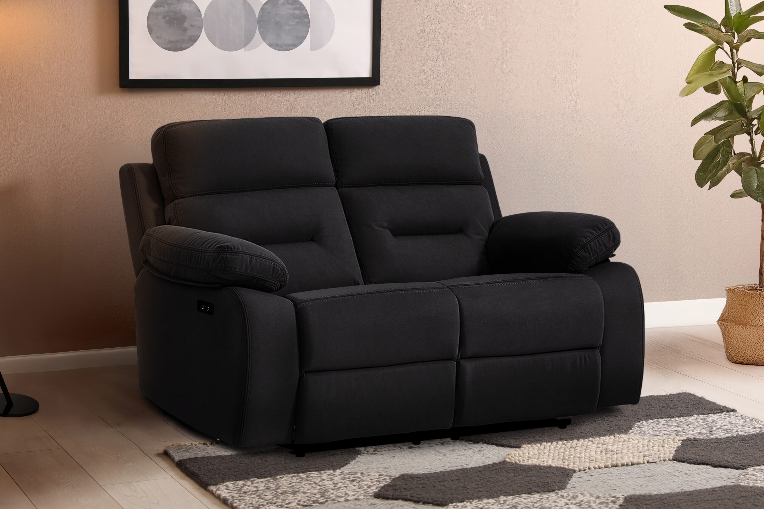 Love seat lifestyle 2