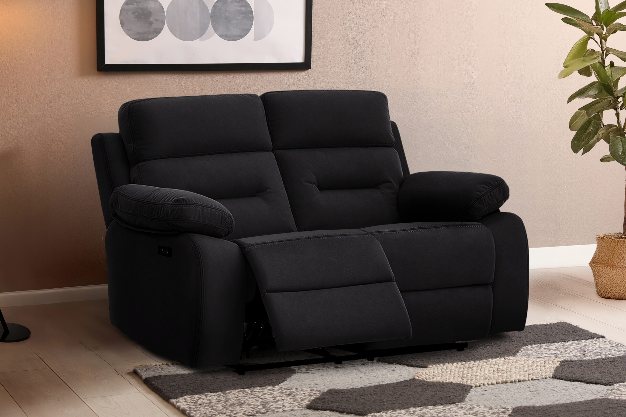 Love seat lifestyle 3