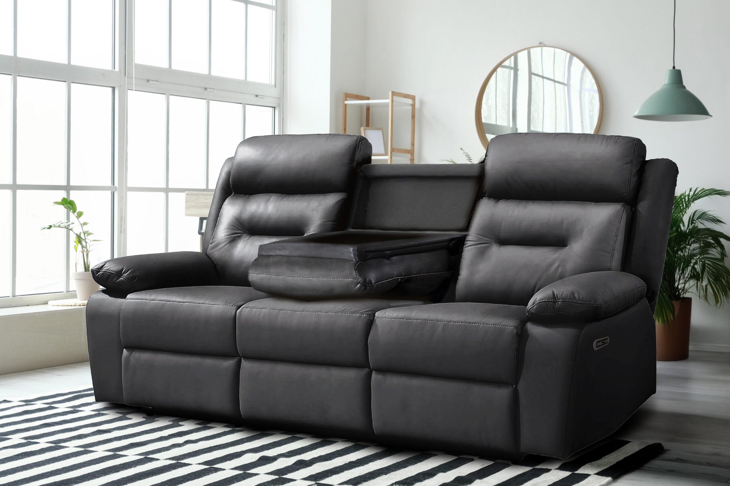 Three seat console lifestyle 2
